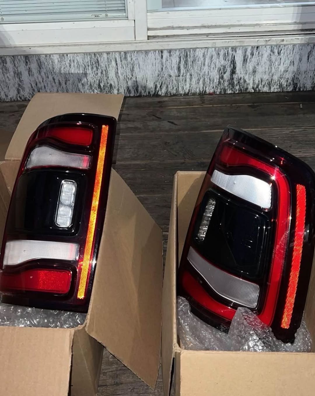 RAM 2500 NIGHT EDITION TAIL LIGHTS (LIKE NEW) image 2