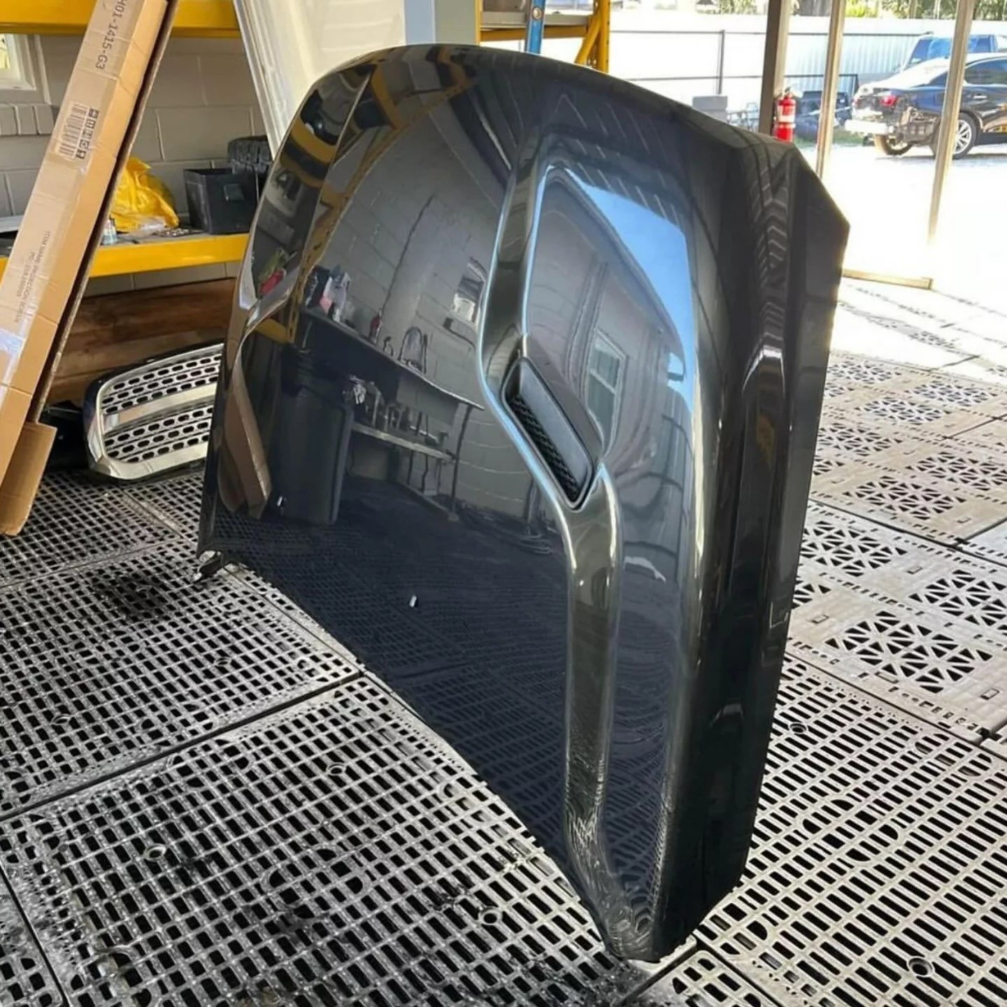 2010–2023 RAM 1500 SPORT HOOD OEM image 2