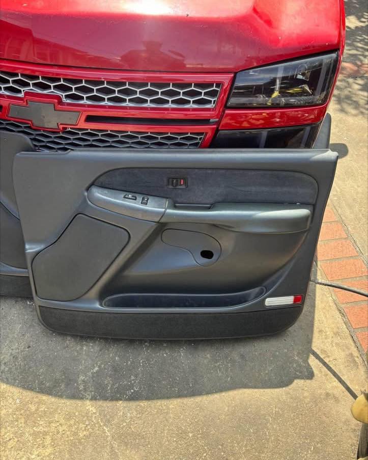 1999-2002 GMC Sierra 1500 2500 Dark Gray Interior Door Panels – OEM Replacement Door Trim